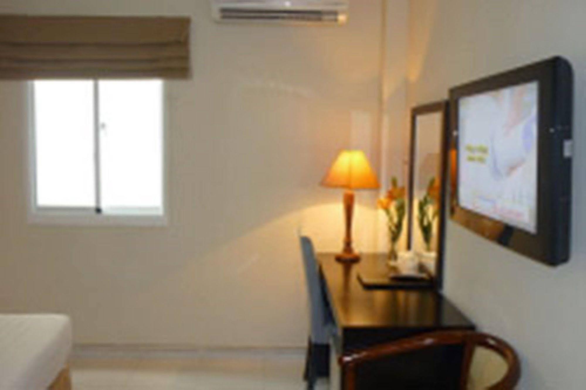 Centana Ben Thanh Hotel Hô Chi Minh-Ville Extérieur photo